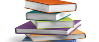 książki leżące na sobie